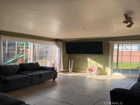 2403  w almond ave  , Orange, CA