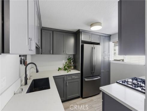 2100 W Palmyra  33 , Orange, CA