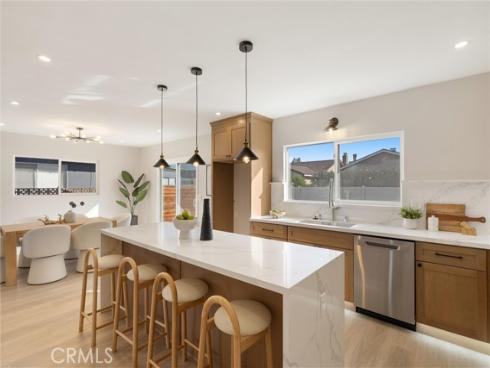 534 E Hoover  , Orange, CA