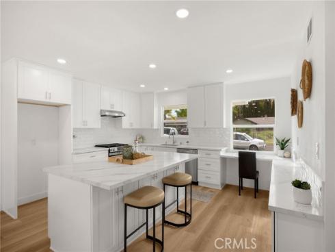 1119 E Cumberland   Road, Orange, CA