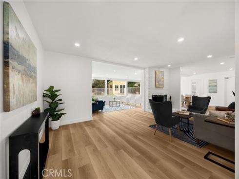 1119 E Cumberland   Road, Orange, CA