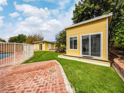 1119 E Cumberland   Road, Orange, CA