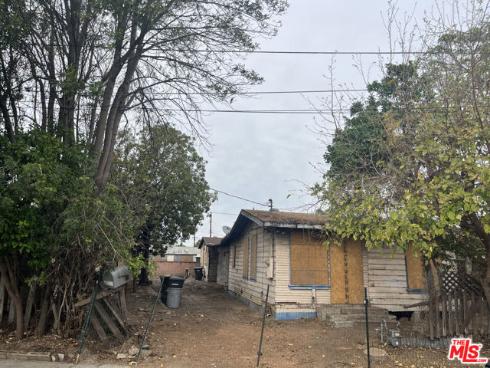 4223 E. Marmon Avenue