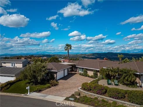 135 S Calle Alta  , Orange, CA