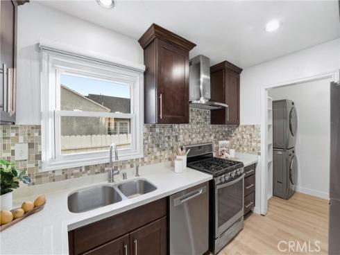 190 N Flower , Orange, CA