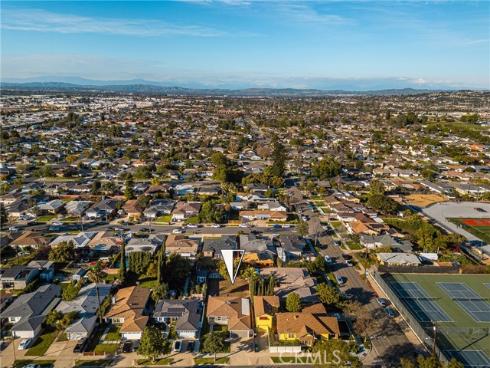 425 E Everett , Orange, CA