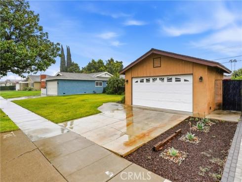 1036 E Trenton  , Orange, CA