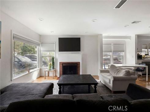 860 N Grand   Street, Orange, CA