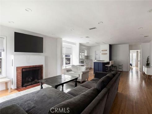 860 N Grand   Street, Orange, CA