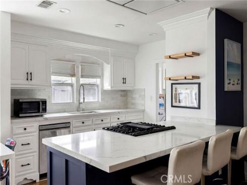 860 N Grand   Street, Orange, CA