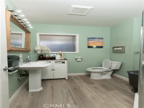 1342 E Chapman  , Orange, CA