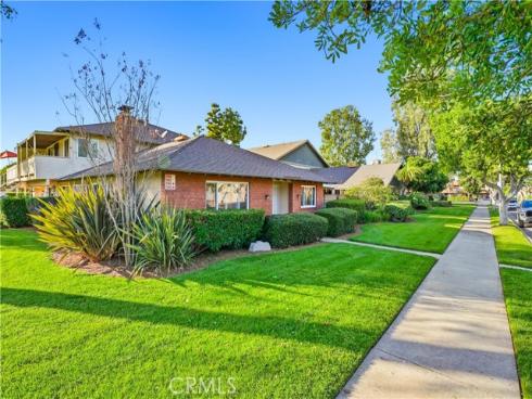 1758 N Widdows  , Orange, CA