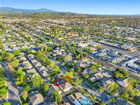 1758 N Widdows  , Orange, CA