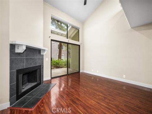 700 E Lake  111 , Orange, CA