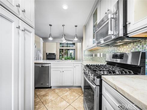 700 E Lake  111 , Orange, CA