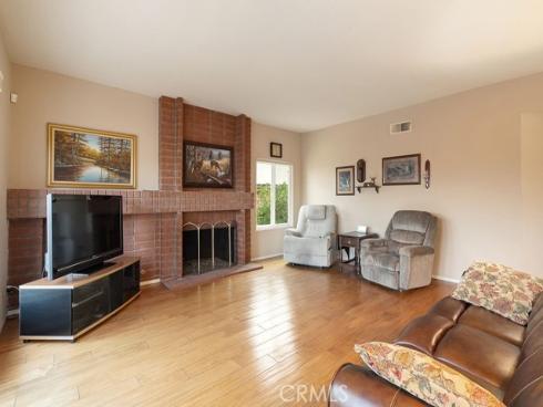 197 N Buckskin  , Orange, CA