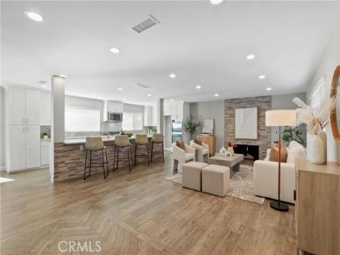 340 E Riverdale  , Orange, CA