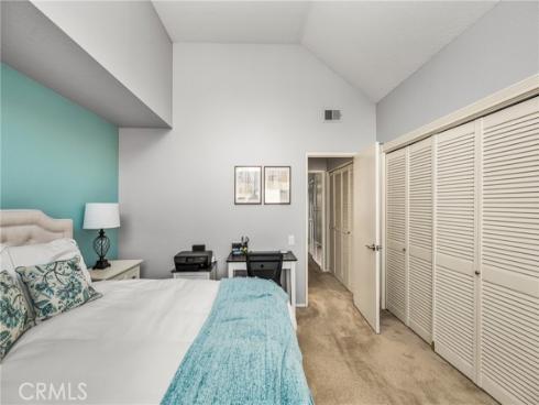 5744 E Creekside  37 , Orange, CA