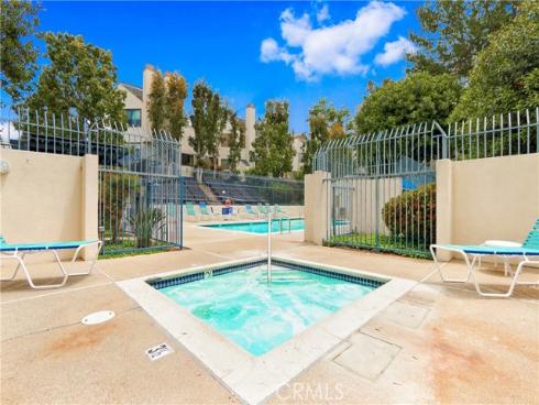 190 N Singingwood  , Orange, CA