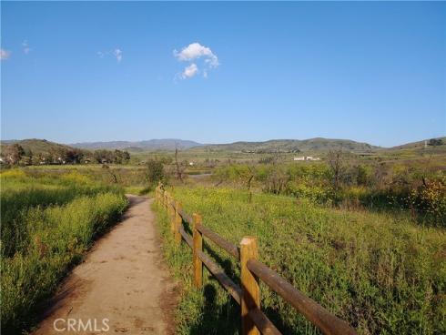 190 N Singingwood  , Orange, CA