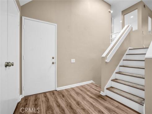 190 N Singingwood  , Orange, CA