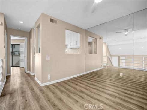 190 N Singingwood  , Orange, CA