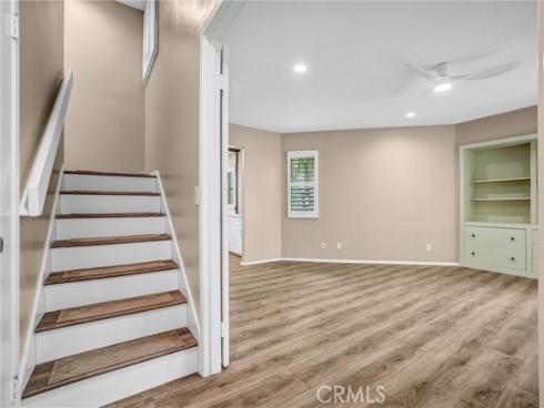 190 N Singingwood  , Orange, CA