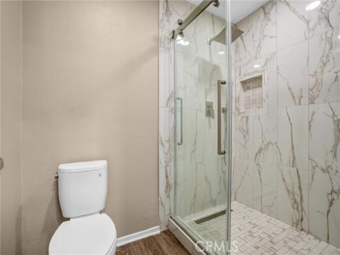 190 N Singingwood  , Orange, CA