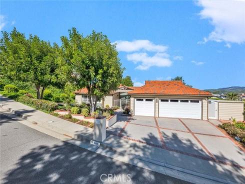 6823 E La Cumbre   Drive, Orange, CA