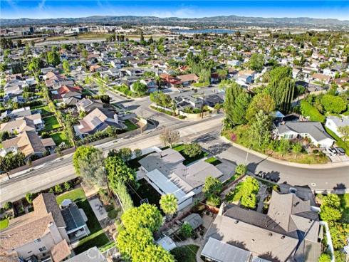 1308 E Sunview   Drive, Orange, CA