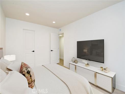 700 W La Veta  D5 , Orange, CA