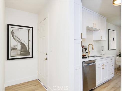 700 W La Veta  D5 , Orange, CA