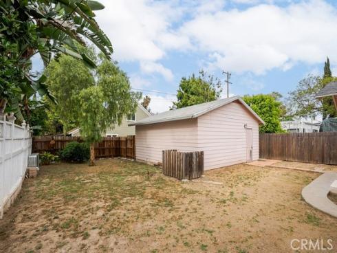 637 E Van Bibber  , Orange, CA