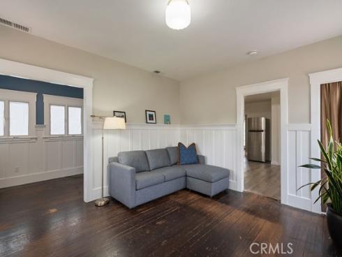 637 E Van Bibber  , Orange, CA