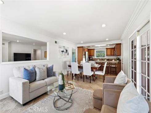 1110 E Meats Avenue, Orange, CA