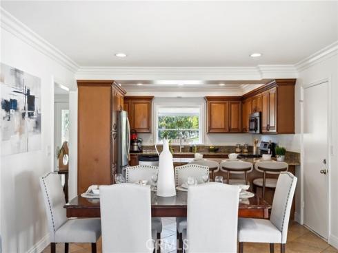 1110 E Meats Avenue, Orange, CA