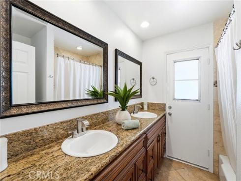 1110 E Meats Avenue, Orange, CA