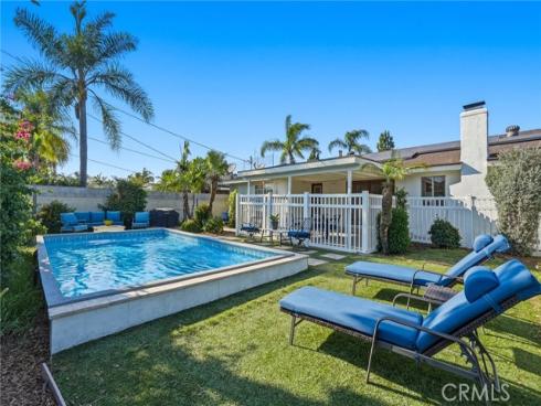 1110 E Meats Avenue, Orange, CA