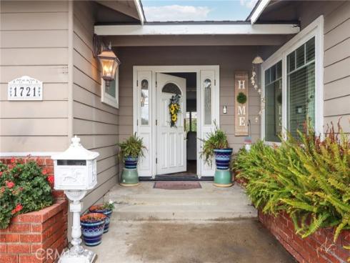 1721 W Palmyra  , Orange, CA