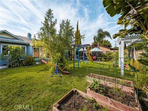 909 N Cleveland  , Orange, CA