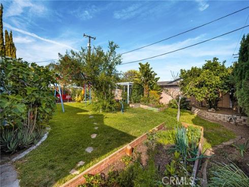 909 N Cleveland  , Orange, CA