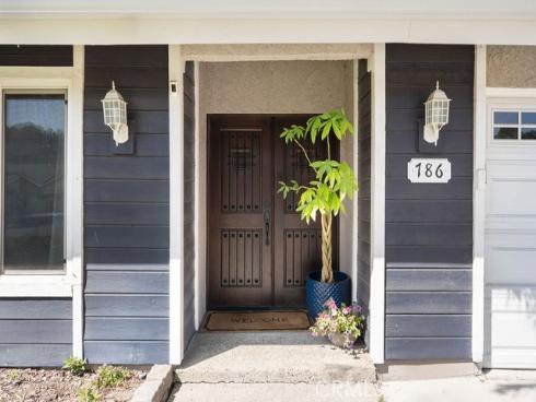 186 N Quail   Lane, Orange, CA