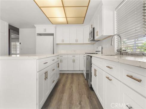 2035 E Orangeview Lane, Orange, CA