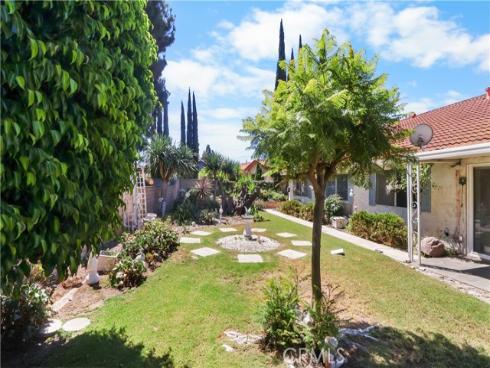 2035 E Orangeview Lane, Orange, CA