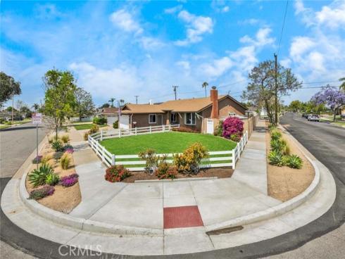 2825 E Jackson  , Orange, CA