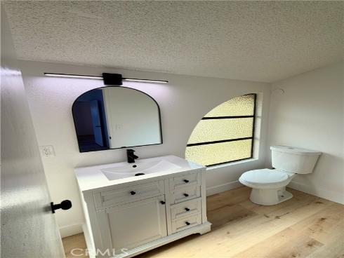 400 S Flower  8 , Orange, CA