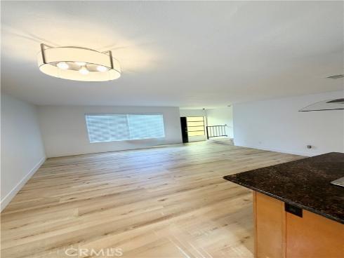 400 S Flower  8 , Orange, CA