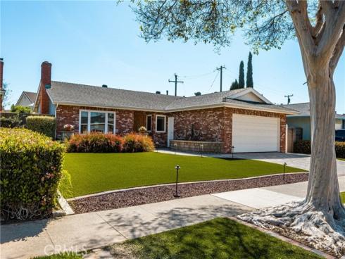 1218 E Chalynn Avenue  , Orange, CA