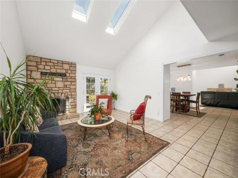 590 N Espanita  , Orange, CA