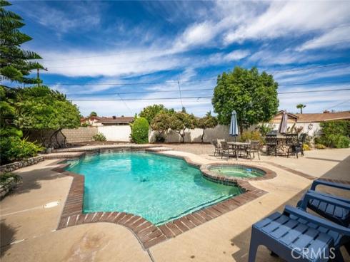 590 N Espanita  , Orange, CA